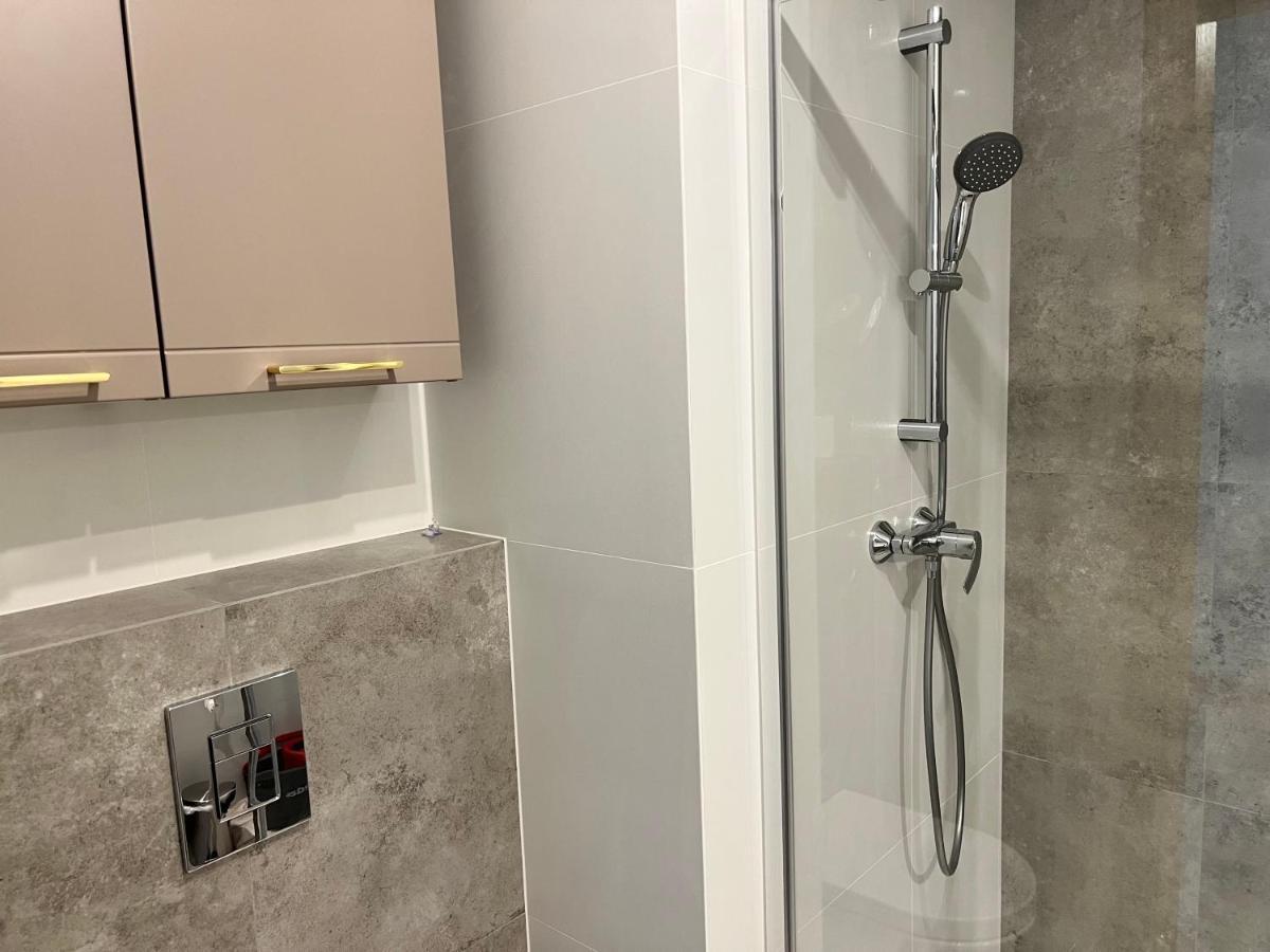 Apartament Bari 슈비노우이스쳬 외부 사진